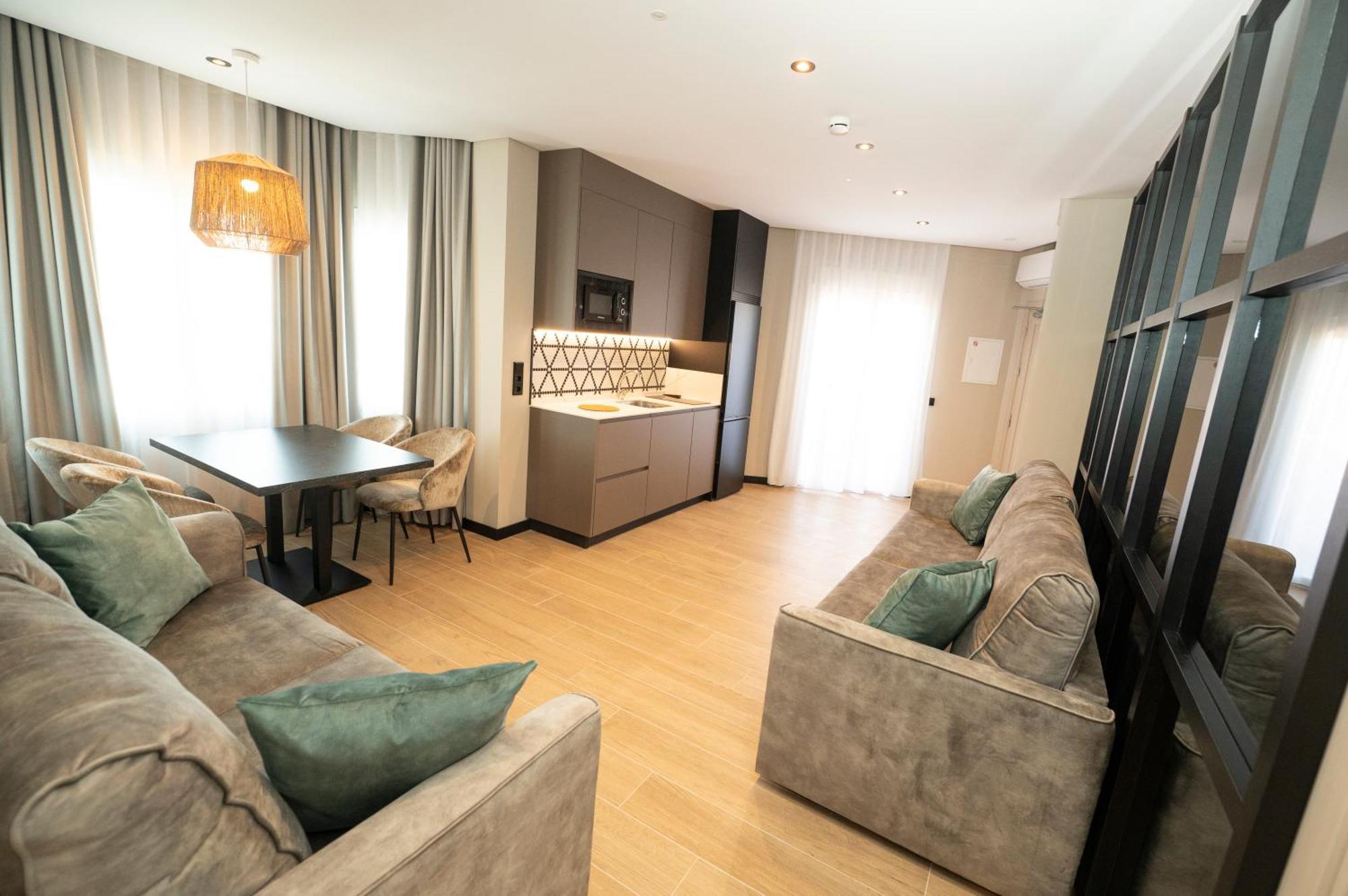 Hotel Diufain 콘일데라프론테라 외부 사진